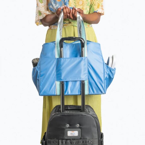Brand New Lug Rover X-Large Carry-All Totes - Picture 14 of 16